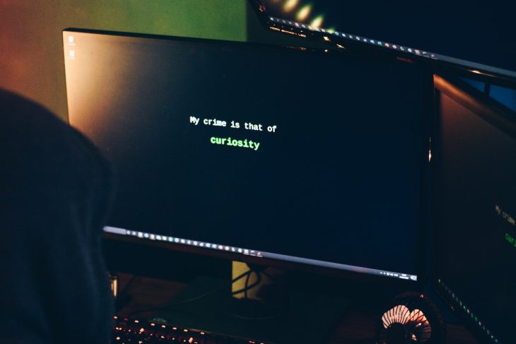 Mitarbeiterakte hacken