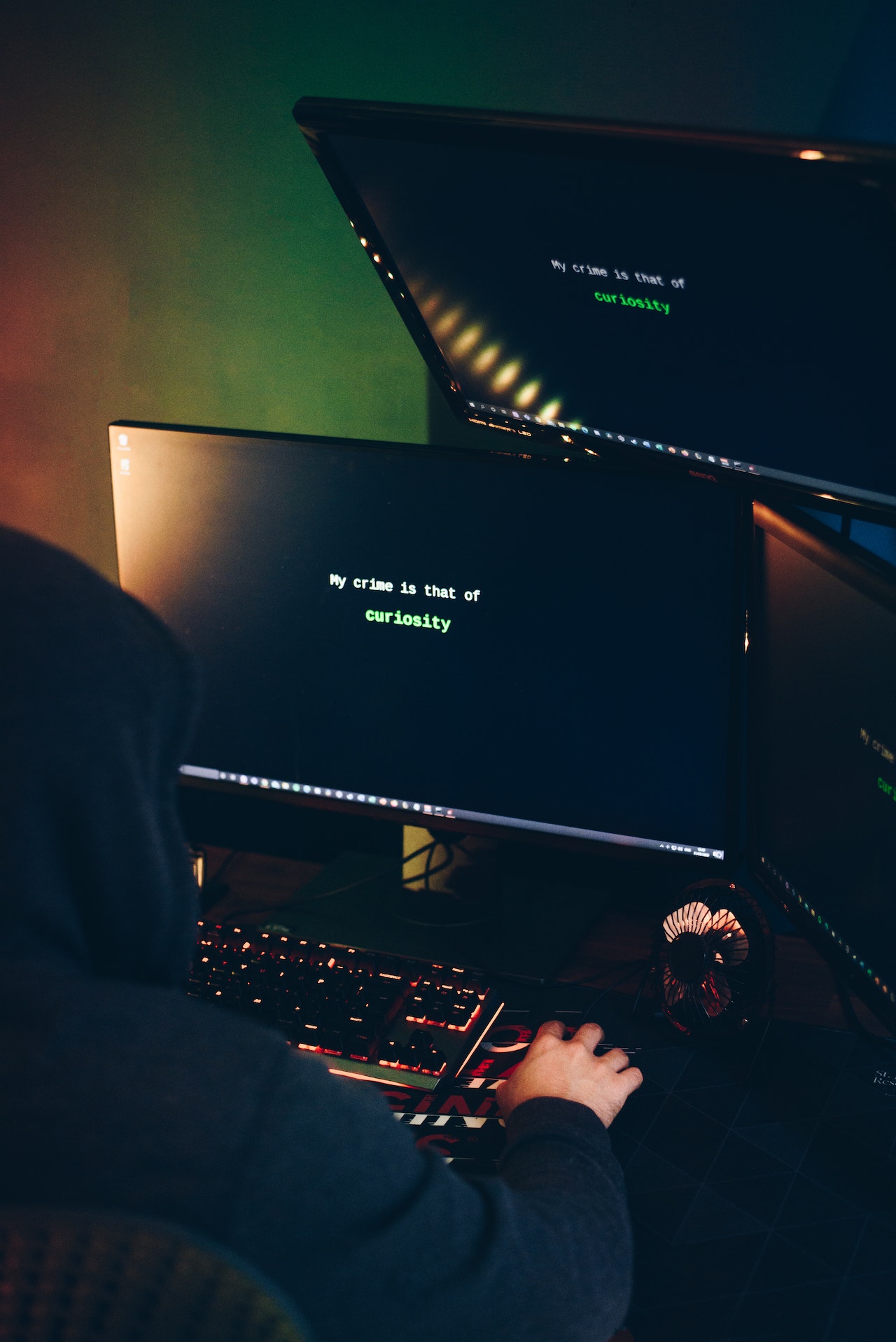 Mitarbeiterakte hacken
